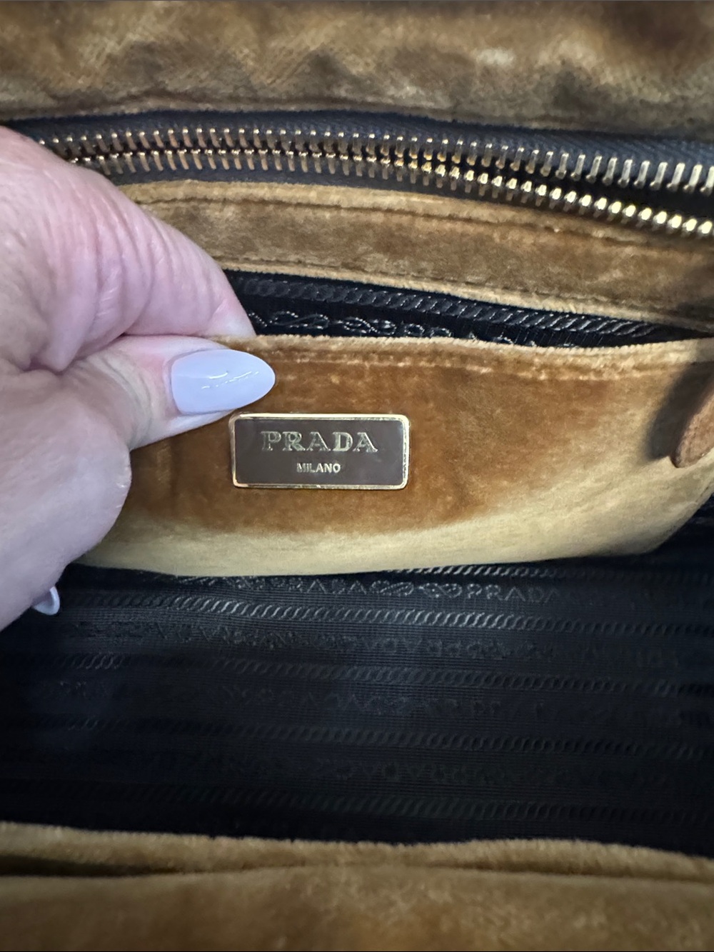 Prada Cahier brown velvet handbag - Picture 5 of 10